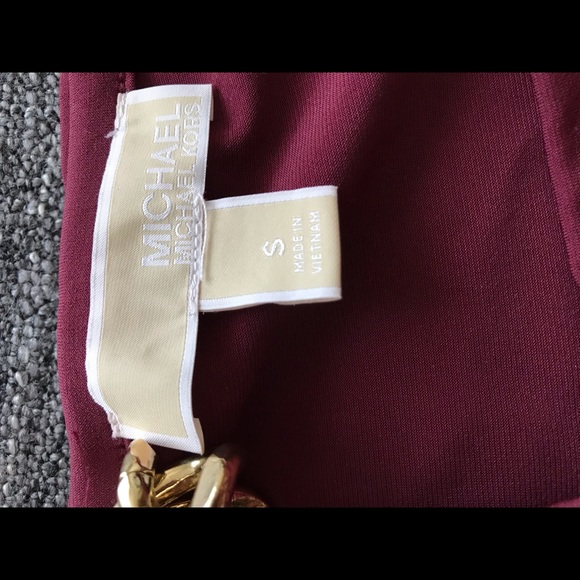 Top - Picture 3 of 3